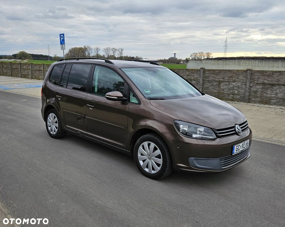 Volkswagen Touran 1.6 TDI DPF BlueMotion Technology Comfortline - 14