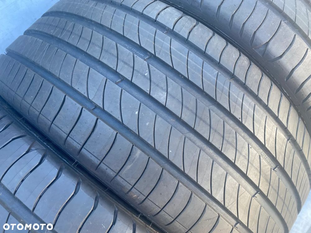 Michelin E-Primacy 4 275/35 R20 102Y 245/40 R20 99Y 2025 - 2