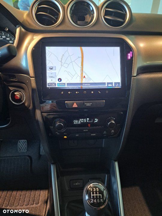 Suzuki Vitara - 7