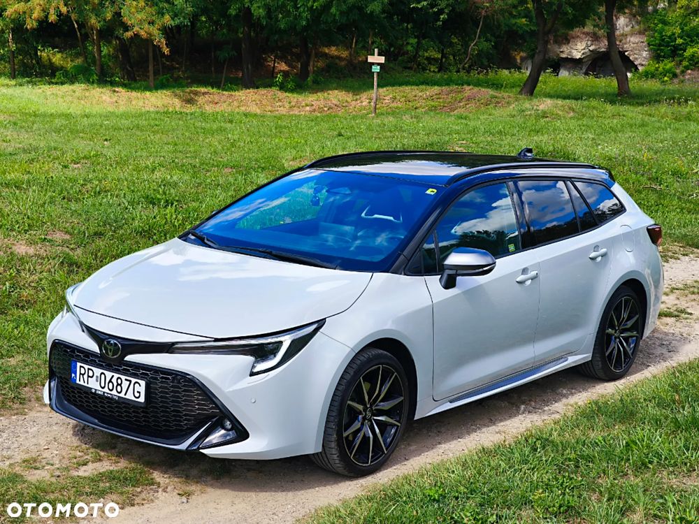 Toyota Corolla 2.0 Hybrid GR Sport Dynamic - 3
