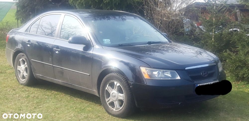Hyundai Sonata - 1