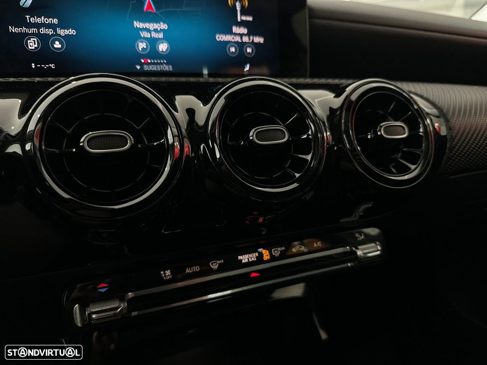 Mercedes-Benz A 180 d Style Plus - 21