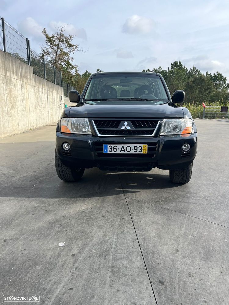 Mitsubishi Pajero 3.2 DI-D GLS BT - 1