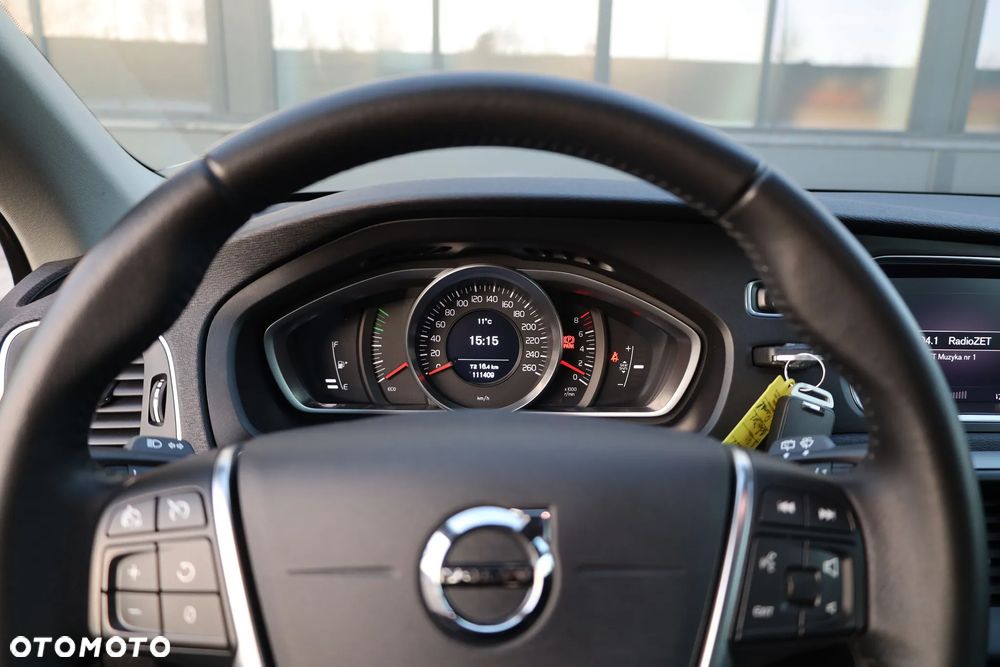 Volvo V40 T2 Linje Svart - 9