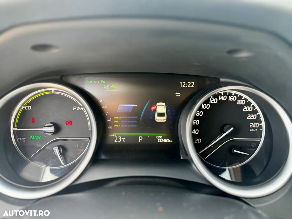 Toyota Camry 2.5 Exclusive - 18