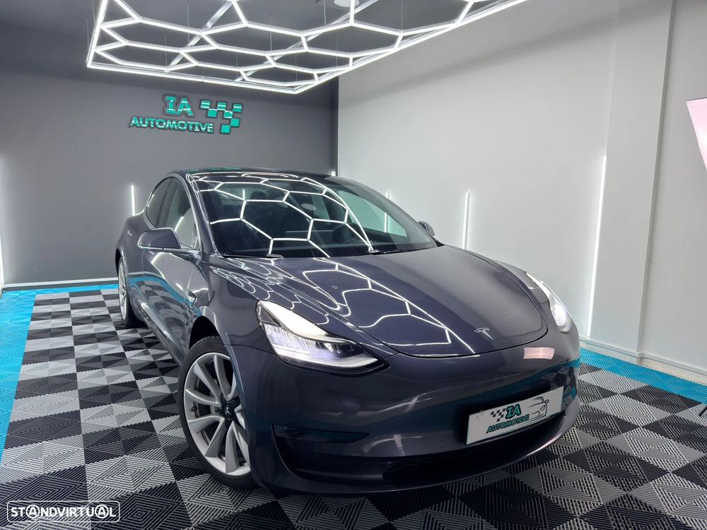Tesla Model 3 Long-Range Dual Motor AWD - 4