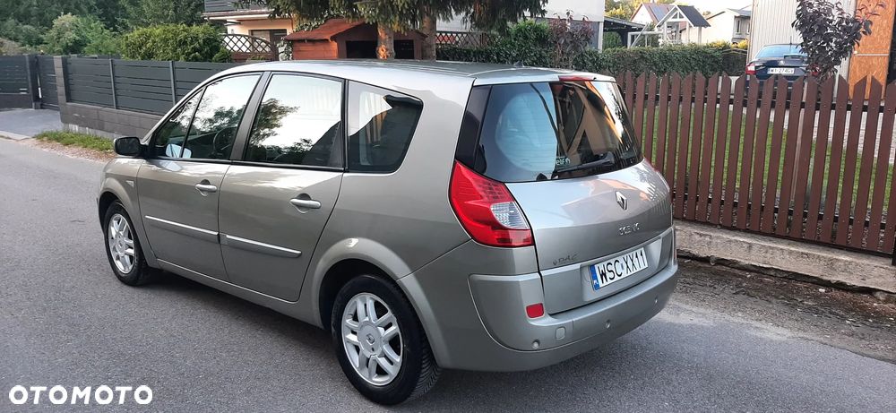 Renault Grand Scenic 1.9 dCi FAP Exception - 2