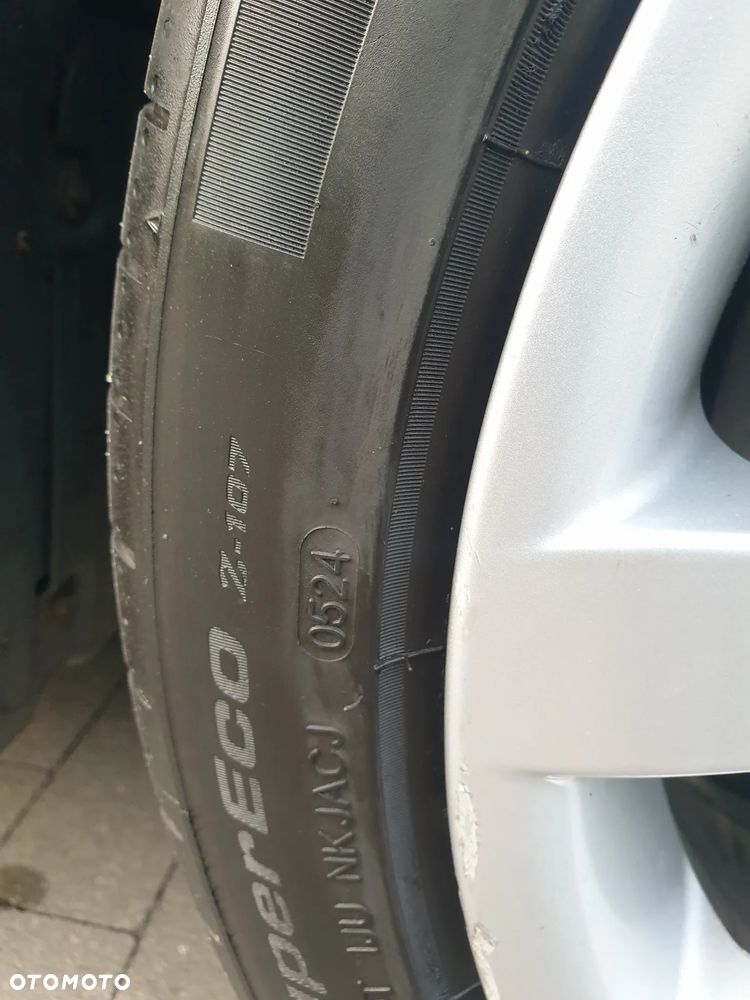 BMW Seria 5 - 34