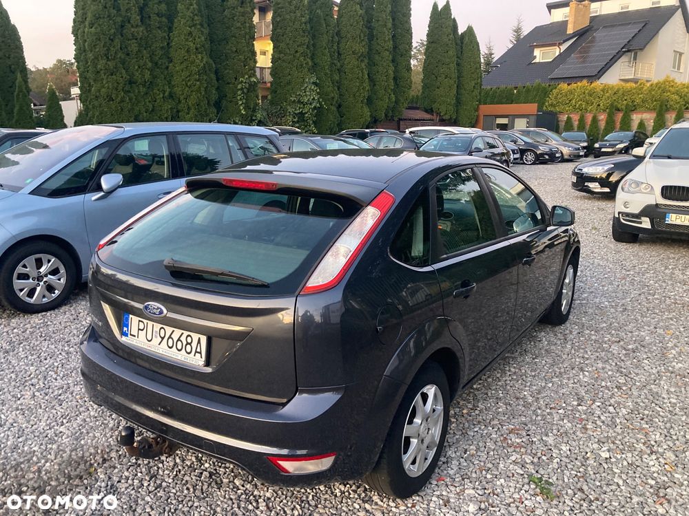 Ford Focus 1.6 16V Ambiente - 6