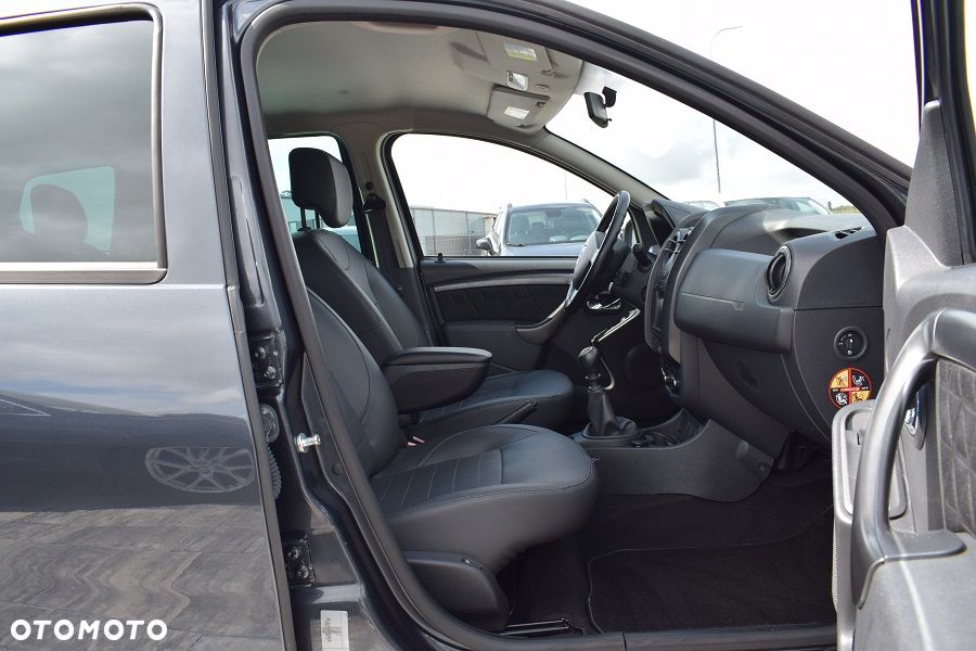 Dacia Duster 1.2 TCe Prestige S&S EU6 - 12