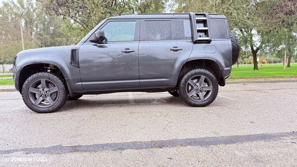 Land Rover Defender 2.0 P400e 110 AWD X-Dynamic SE - 9