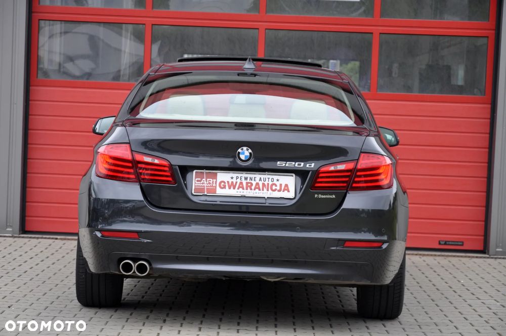 BMW Seria 5 520d Blue Performance - 13