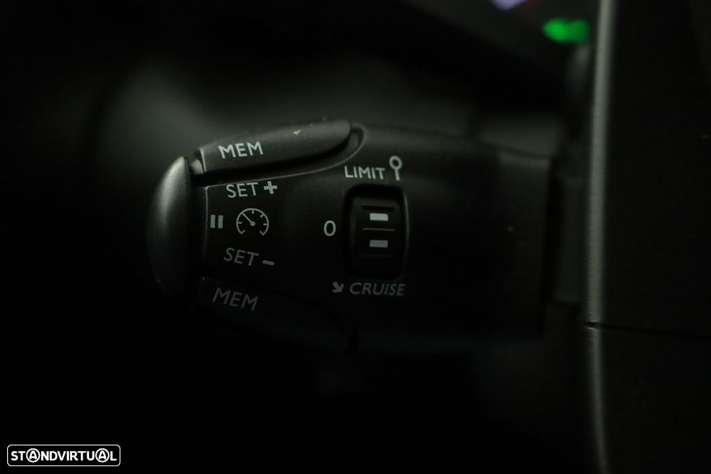 Citroën C3 Aircross 1.2 PureTech C-Series - 16