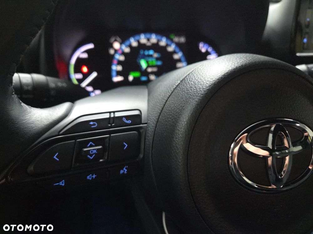 Toyota Yaris Cross Hybrid 1.5 Comfort 4x4 - 13