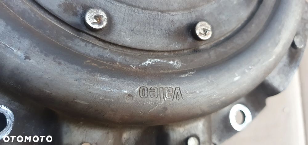 Sprzęgło tarcza docisk Valeo Fiat Doblo I Lift 1.3 Multijet 1024963 - 9
