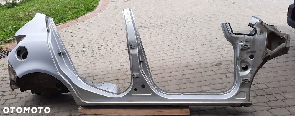 PRÓG SŁUPEK BŁOTNIK PRAWY OPEL CORSA D 5D Z157 - 2