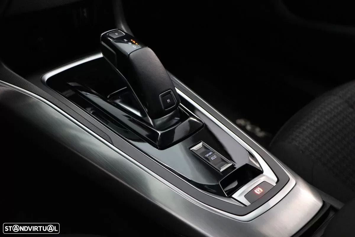 Peugeot 308 PureTech 130 GPF EAT8 Stop & Start Allure - 9