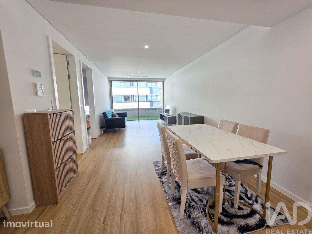 Apartamento T1 em Mafamude e Vilar do Paraíso de 55,00 m2 - Grande imagem: 2/27