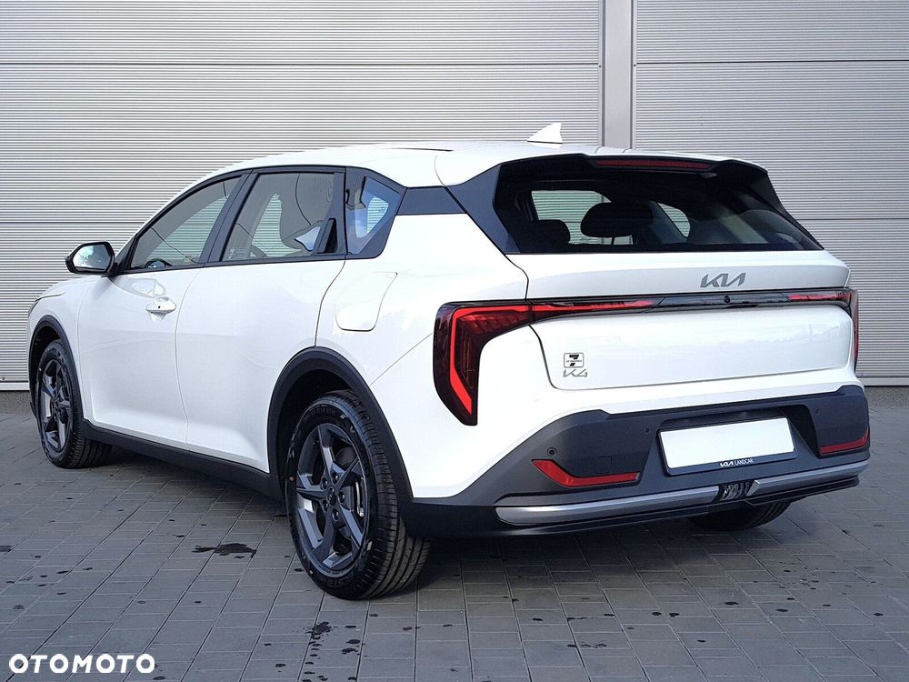 Kia K4 - 7