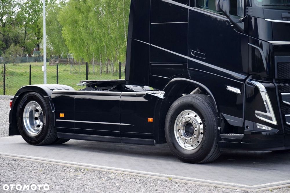 Volvo FH 500 Globetrotter XL Standard Euro6 - 24