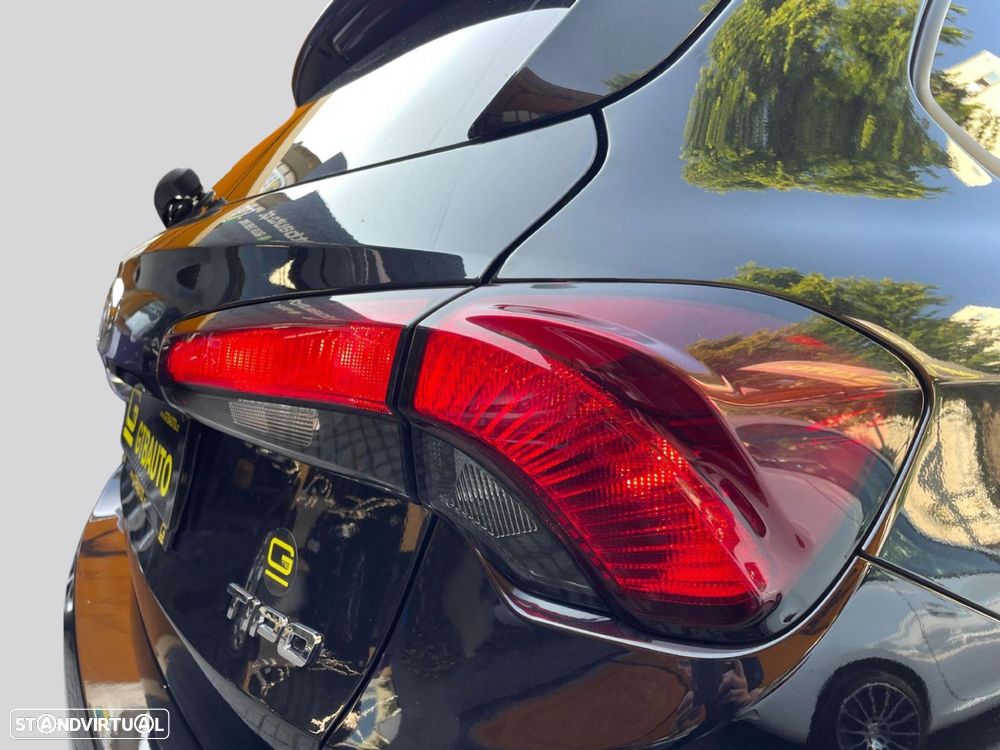 Fiat Tipo Station Wagon 1.3 M-Jet Street - 12