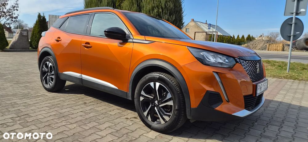 Peugeot 2008 BlueHDi 130 Allure S&S EAT8 - 12