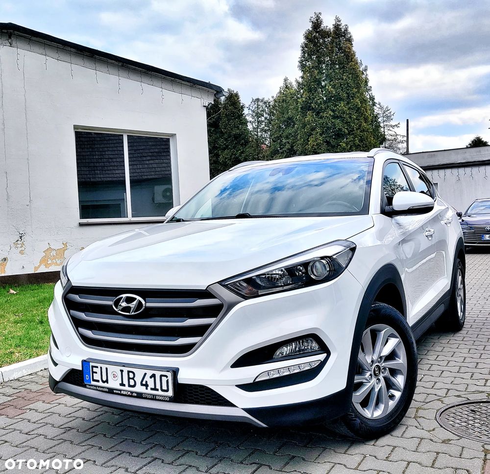 Hyundai Tucson blue 1.6 GDi 2WD Navi - 36
