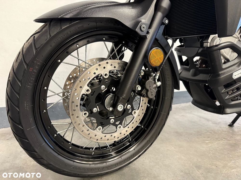 Suzuki V-STROM - 13