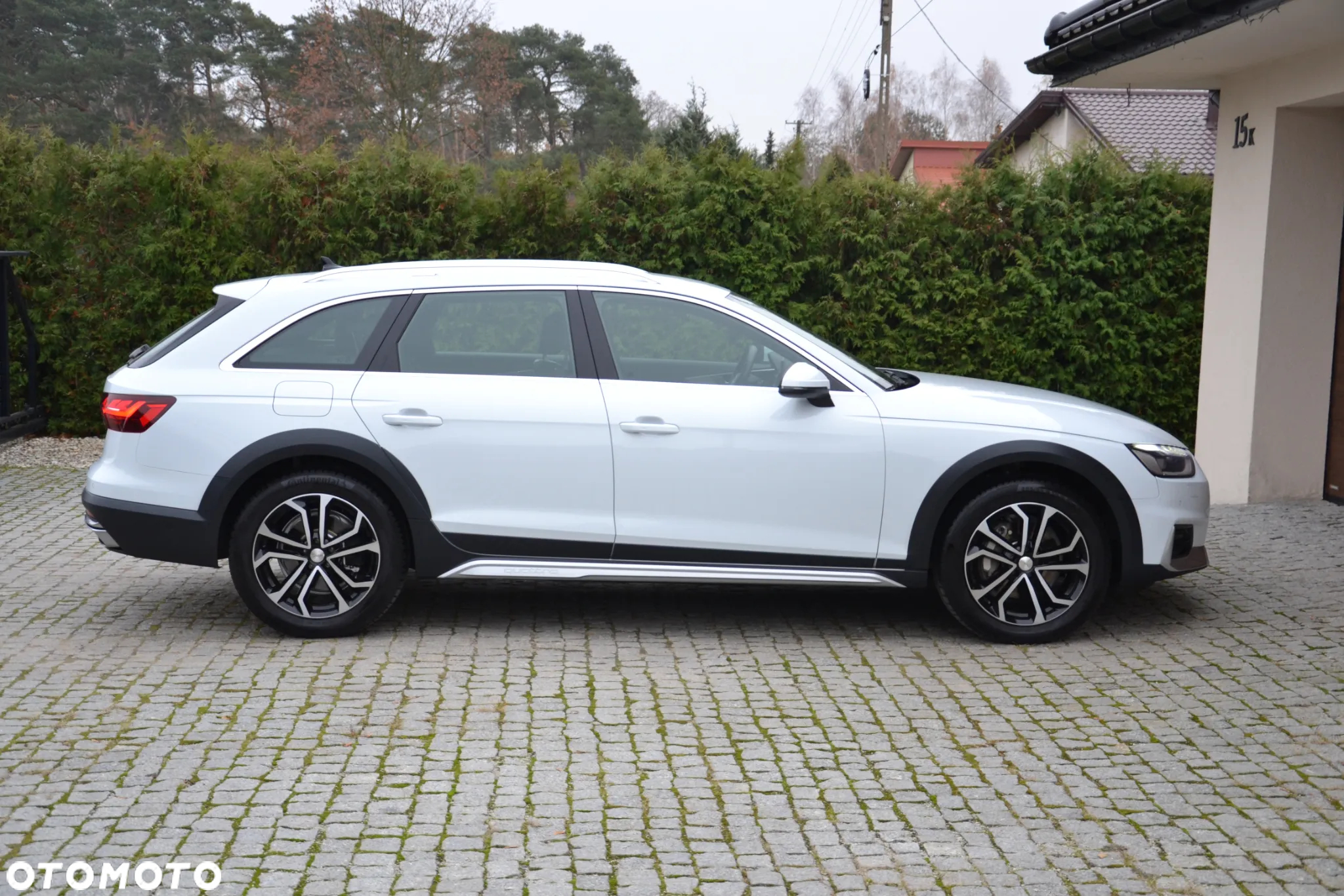 Audi A4 Allroad quattro 40 TDI S tronic - 9