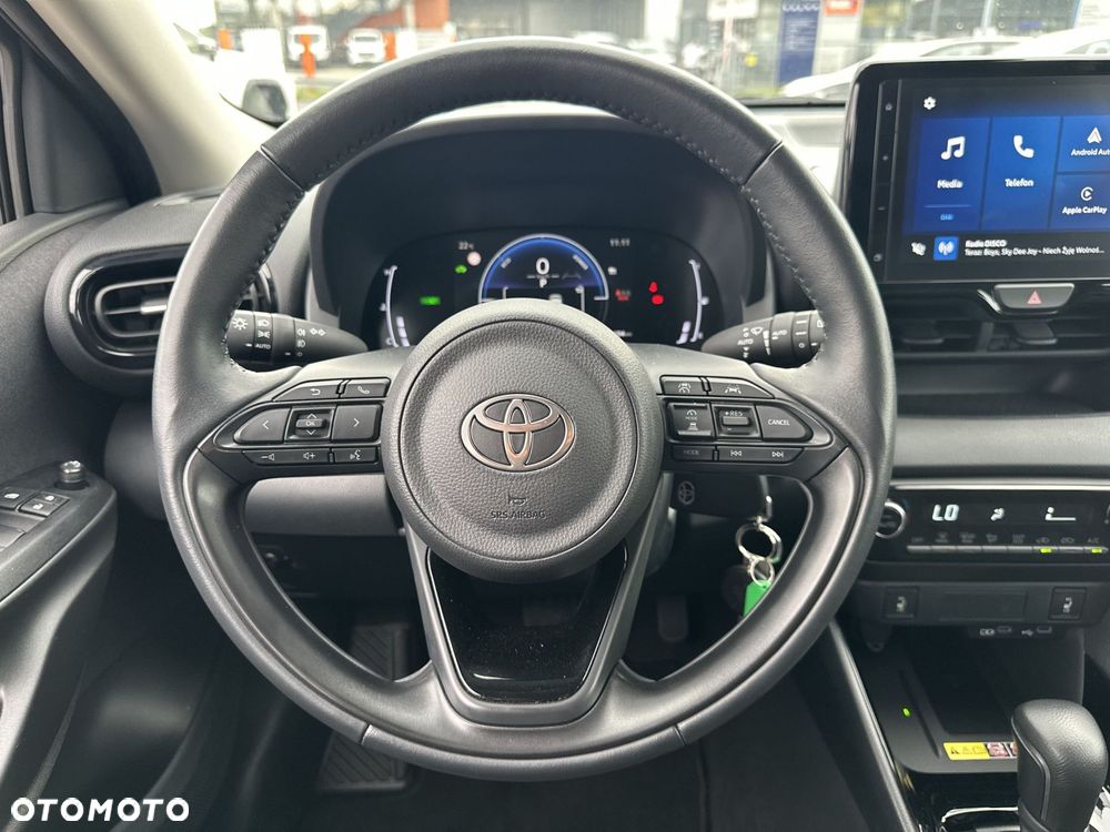 Toyota Yaris Hybrid 1.5 Style - 17