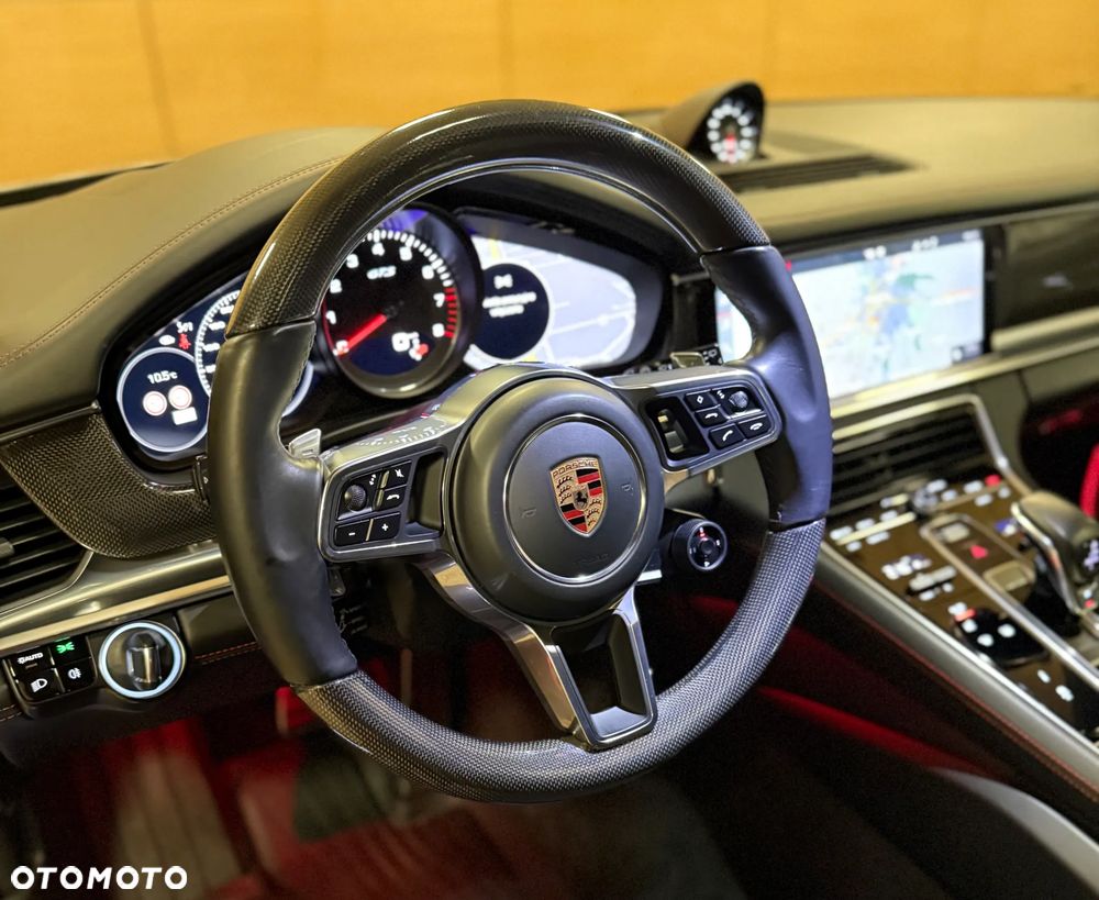 Porsche Panamera GTS - 15