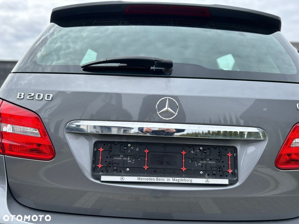 Mercedes-Benz Klasa B 200 CDI - 18