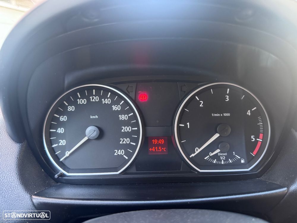 BMW 120 d Sport - 8
