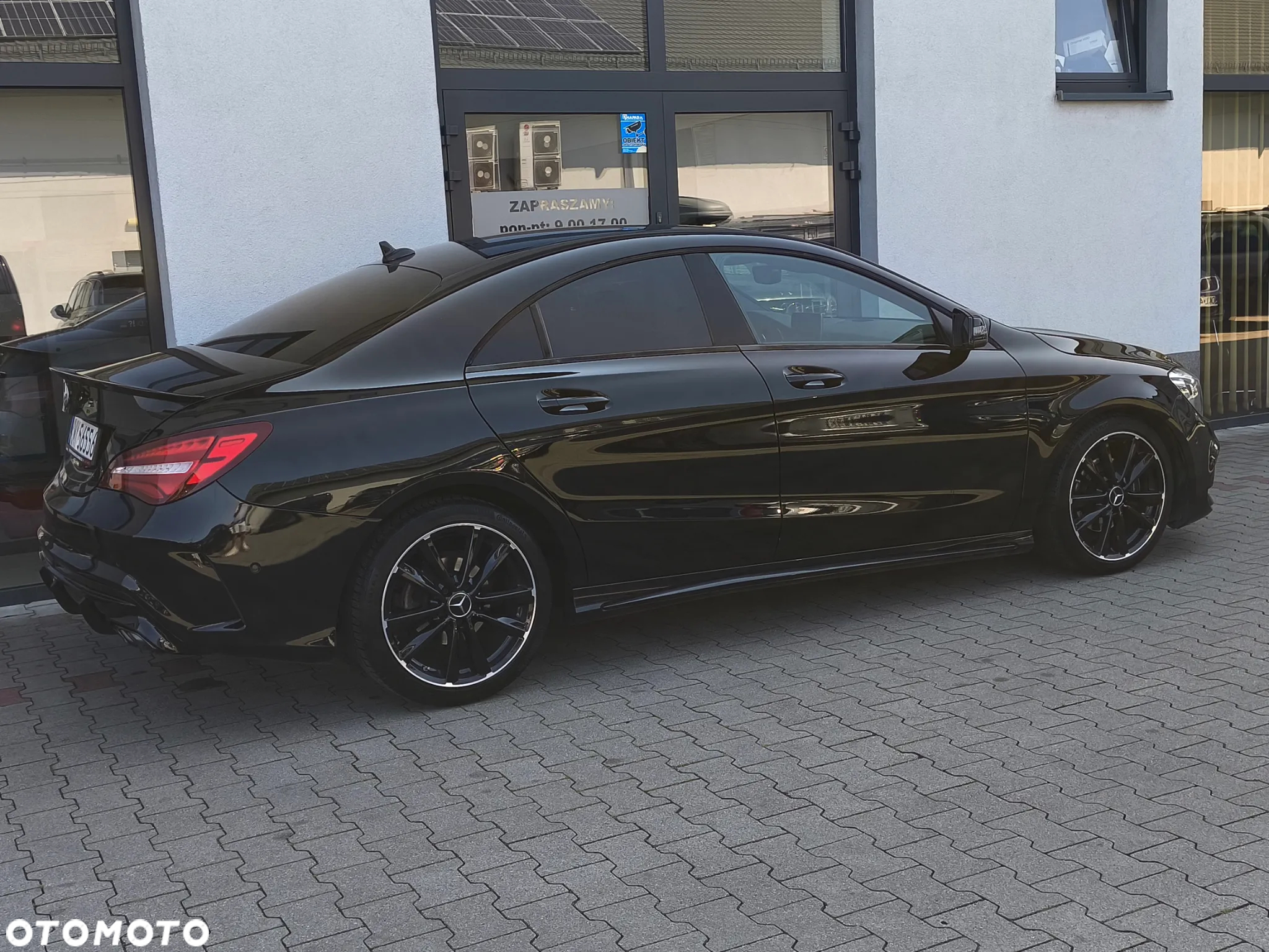 Mercedes-Benz CLA 200 7G-DCT AMG Line - 6