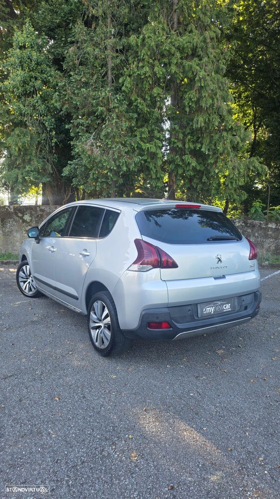 Peugeot 3008 1.6 HDi Allure - 4