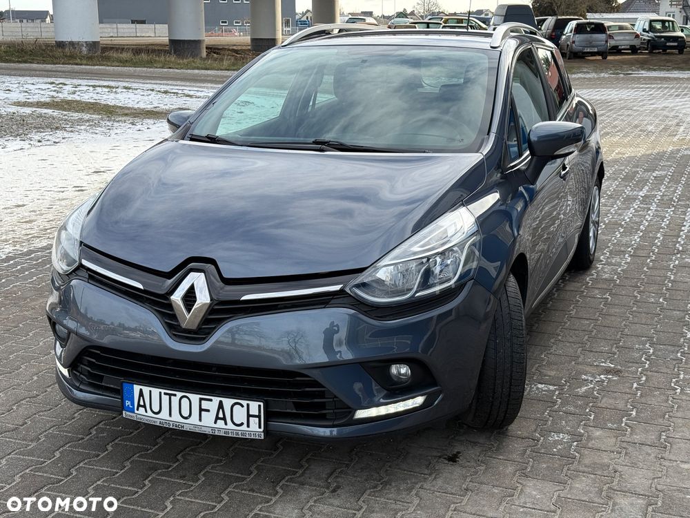Renault Clio - 7