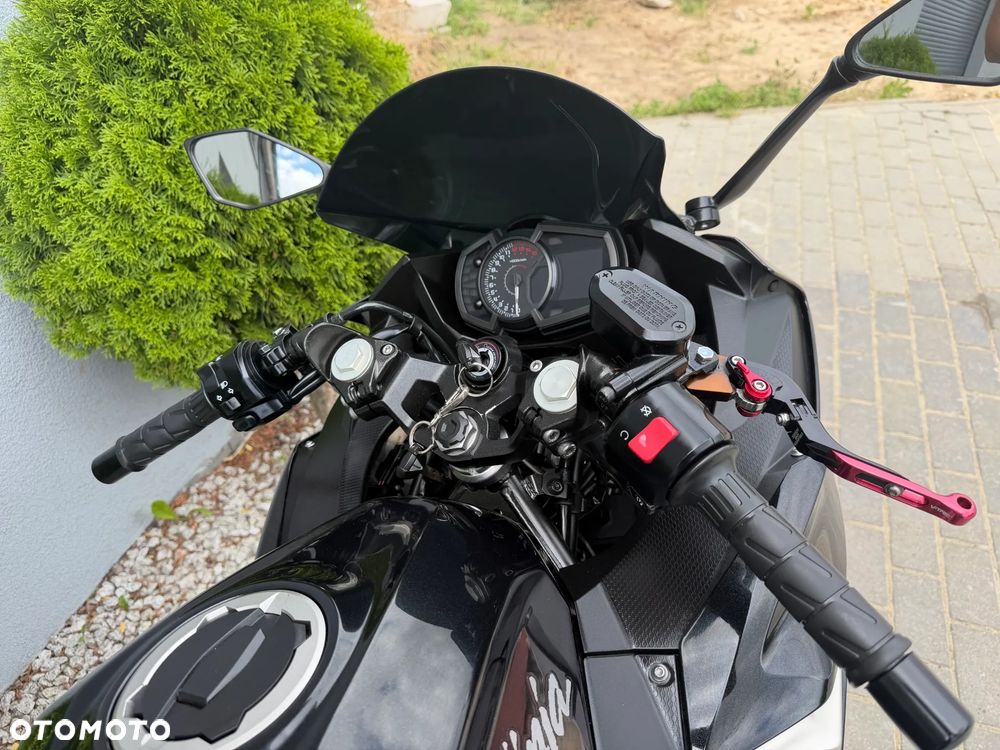 Kawasaki Ninja 400 - 24