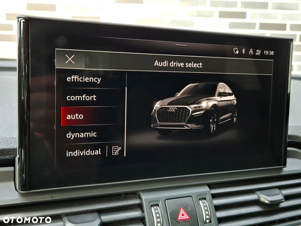 Audi Q5 Sportback 40 TDI quattro S tronic S line - 36