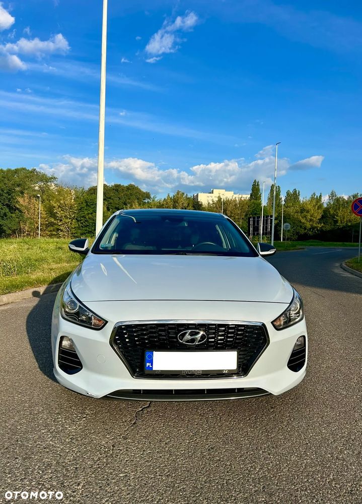 Hyundai i30 1.4 Classic + - 22