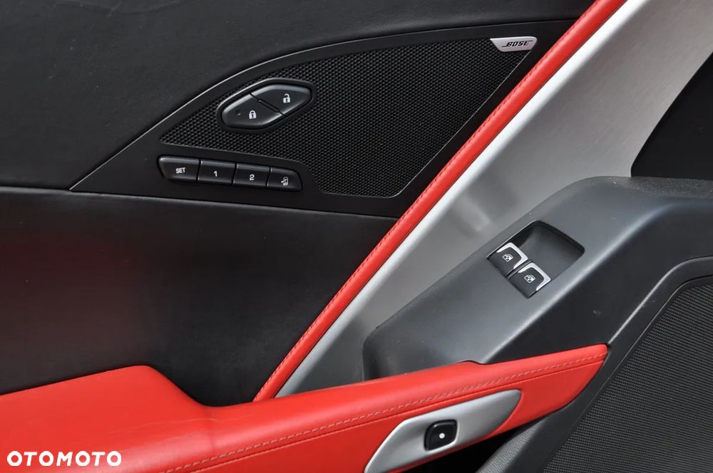 Chevrolet Corvette Stingray 3LT 6.2 V8 Automatik - 19
