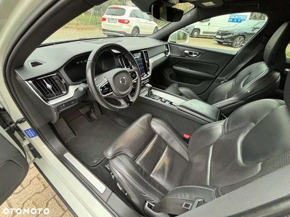 Volvo V60 D4 - 10