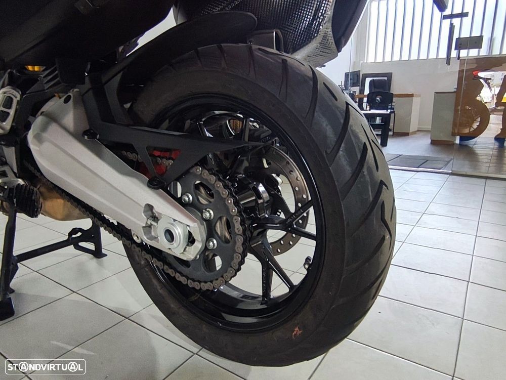 Ducati Multistrada 950 S  GP White - 16