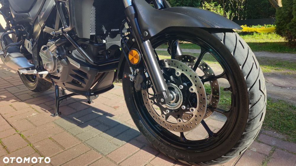Suzuki V-STROM - 21