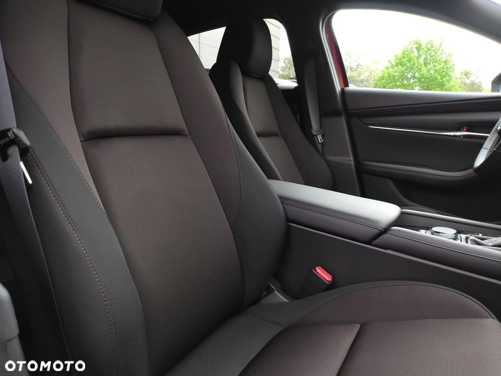 Mazda 3 2.0 mHEV Exclusive-Line - 31
