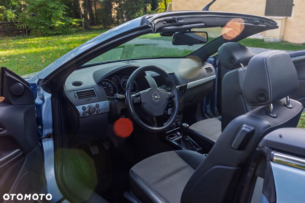 Opel Astra - 18