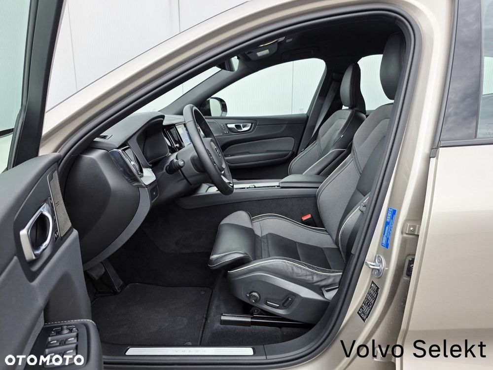 Volvo XC 60 - 12