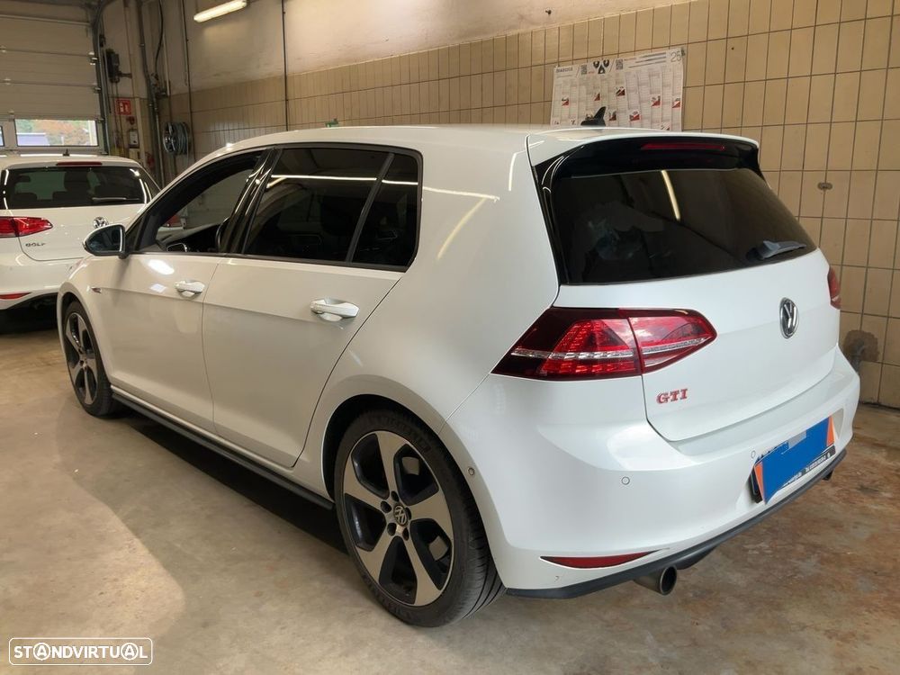 VW Golf 2.0 TSi GTi DSG Performance - 7