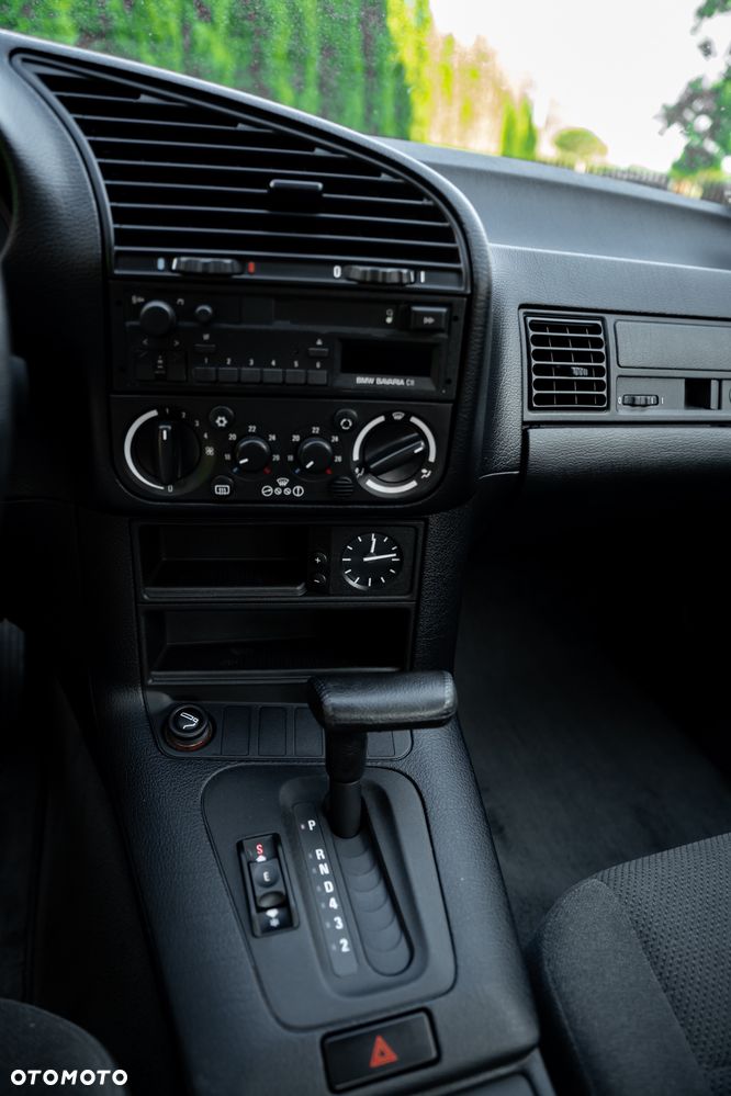 BMW Seria 3 - 33