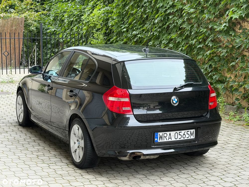 BMW Seria 1 116i - 6
