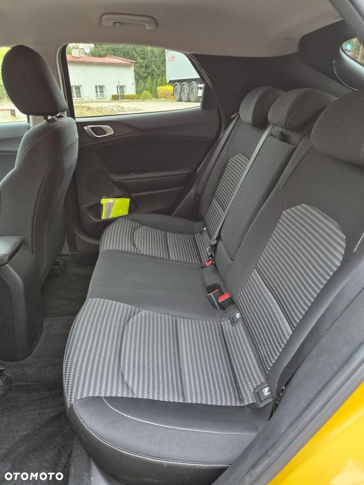 Kia XCeed 1.5 T-GDI M - 8